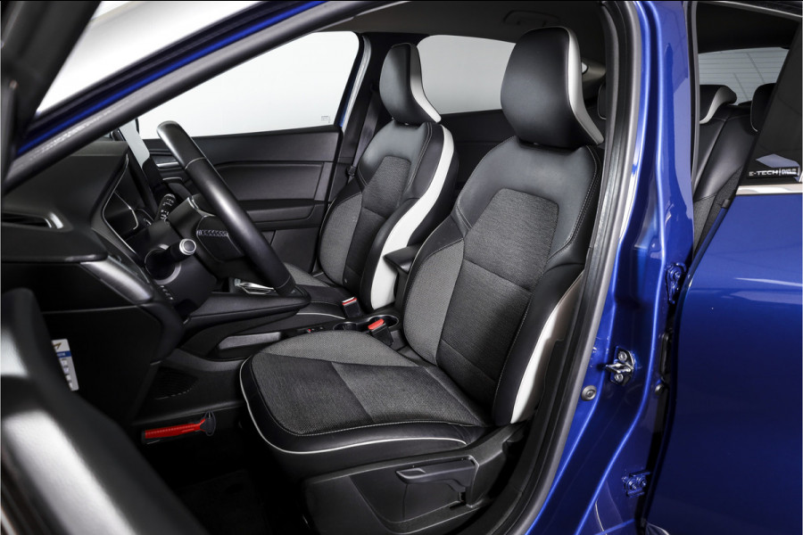 Renault Captur 1.6 E-Tech Plug-in Hybrid 160 PK Intens - Automaat | Dig. Cockpit | Cruise | PDC | 360 Camera | NAV + App. Connect | ECC | DAB | Bose Audio | Trekhaak Afn. | LM 17" |