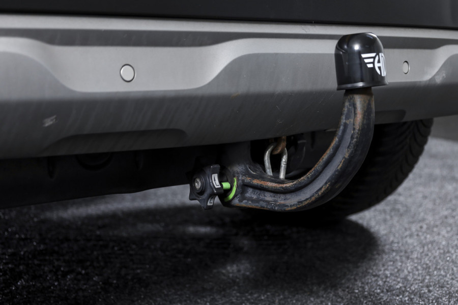 Renault Captur 1.6 E-Tech Plug-in Hybrid 160 PK Intens - Automaat | Dig. Cockpit | Cruise | PDC | 360 Camera | NAV + App. Connect | ECC | DAB | Bose Audio | Trekhaak Afn. | LM 17" |