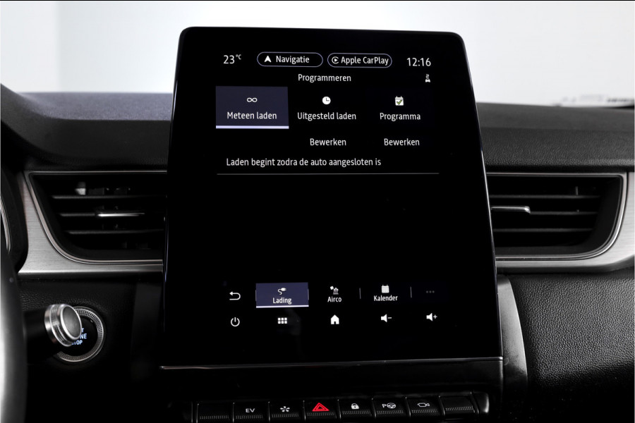 Renault Captur 1.6 E-Tech Plug-in Hybrid 160 PK Intens - Automaat | Dig. Cockpit | Cruise | PDC | 360 Camera | NAV + App. Connect | ECC | DAB | Bose Audio | Trekhaak Afn. | LM 17" |