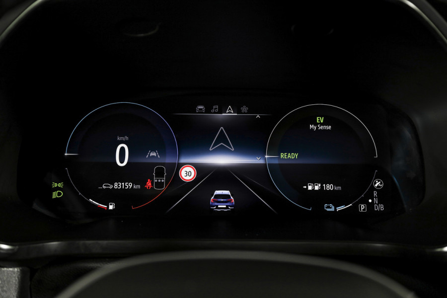 Renault Captur 1.6 E-Tech Plug-in Hybrid 160 PK Intens - Automaat | Dig. Cockpit | Cruise | PDC | 360 Camera | NAV + App. Connect | ECC | DAB | Bose Audio | Trekhaak Afn. | LM 17" |