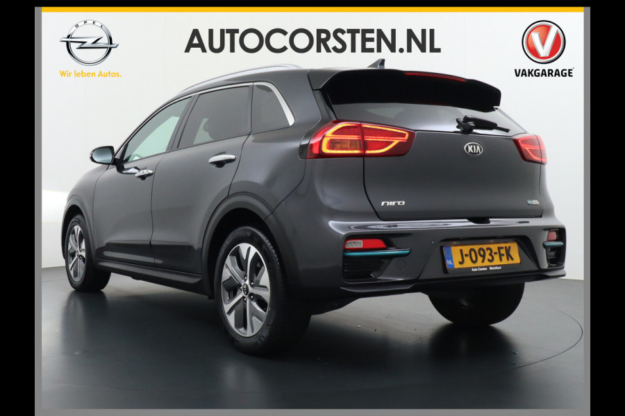 Kia e-Niro 64kWh 204PK Leder ExecutiveLine Adap.Cruise JBL®-Sound Navi Ecc Apple Carplay/Android Auto DAB Stoelverwarming+Ventilatie+Memory Warmtepomp Stuurverwarming Bluetooth Led Lmv Rijstrooksensor Origineel Nederlandse Auto Dealeronderhouden 48.000 nieuw! 1e Eigenaar