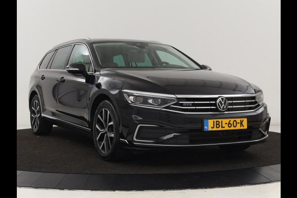 Volkswagen Passat 1.4 TSI PHEV GTE | Panoramadak | Head-Up | 360 Camera | Trekhaak | Stoelverwarming | Matrix LED | Adaptive cruise | Carplay | Navigatie | Leder/Alcantara | Plug In