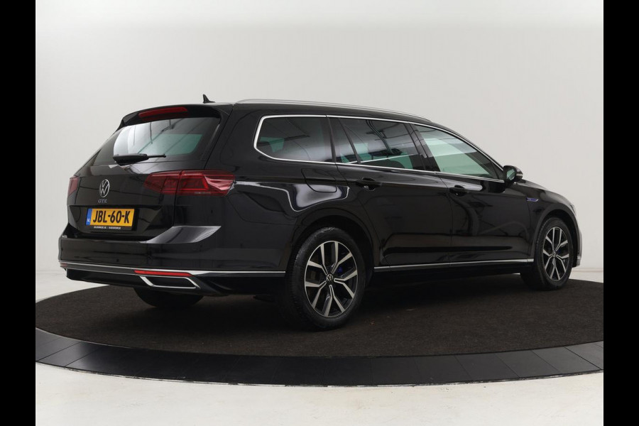 Volkswagen Passat 1.4 TSI PHEV GTE | Panoramadak | Head-Up | 360 Camera | Trekhaak | Stoelverwarming | Matrix LED | Adaptive cruise | Carplay | Navigatie | Leder/Alcantara | Plug In