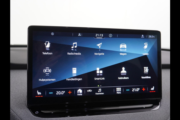 Škoda ENYAQ iV 60 180pk Trekhaak Apple Carplay Android Adap.Cruise Camera Navi Led-Matrix Lmv 19" PDC- 3-zone-Ecc Stoel+Bank-Verwarmd Keyless Stuurverwarming Voorruitverwarming Privacy Glas Rijstrooksensor met correctie 1e Eigenaar Nieuwprijs €48.865,- Trekgewicht 1.000kg Accu-Garantie tot 29-10-2029 /160dkm