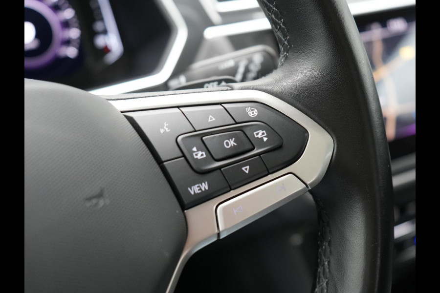 Volkswagen Tiguan 1.4 TSI eHybrid Elegance Plug in Hybrid 245pk Dealer O.H PHEV | Trekhaak Af Fabriek | Panodak | Adaptive Cruise | IQ Light | 360 Camera | Alcantara Sportstoelen Verwarmd | Keyless | Navigatie| Apple Carplay | Blis | Virtual | DAB |