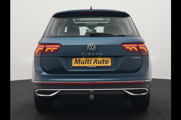 Volkswagen Tiguan 1.4 TSI eHybrid Elegance Plug in Hybrid 245pk Dealer O.H PHEV | Trekhaak Af Fabriek | Panodak | Adaptive Cruise | IQ Light | 360 Camera | Alcantara Sportstoelen Verwarmd | Keyless | Navigatie| Apple Carplay | Blis | Virtual | DAB |