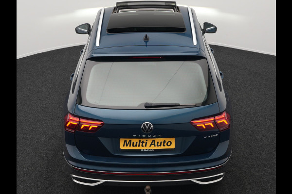 Volkswagen Tiguan 1.4 TSI eHybrid Elegance Plug in Hybrid 245pk Dealer O.H PHEV | Trekhaak Af Fabriek | Panodak | Adaptive Cruise | IQ Light | 360 Camera | Alcantara Sportstoelen Verwarmd | Keyless | Navigatie| Apple Carplay | Blis | Virtual | DAB |