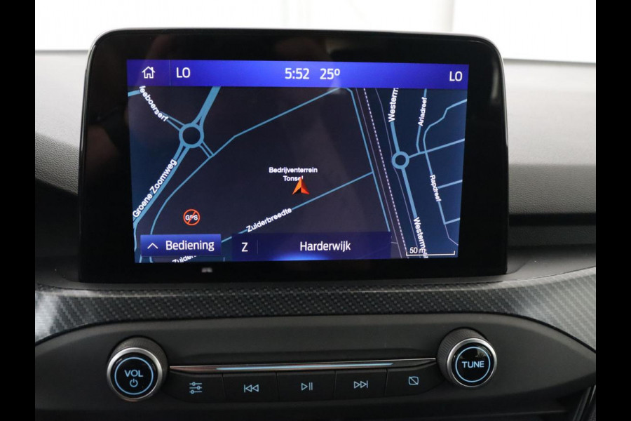 Ford Focus 1.5 EcoBoost ST Line | Stoel & stuurverwarming | Adaptive cruise | Trekhaak | Carplay | Keyless | Climate control | Navigatie | Full LED | Parkeerhulp