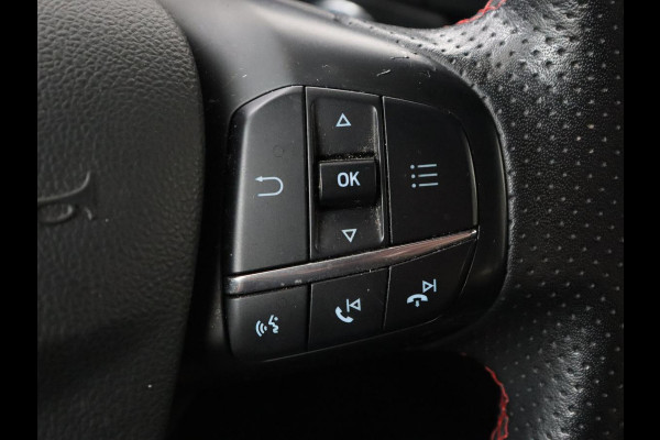 Ford Focus 1.5 EcoBoost ST Line | Stoel & stuurverwarming | Adaptive cruise | Trekhaak | Carplay | Keyless | Climate control | Navigatie | Full LED | Parkeerhulp