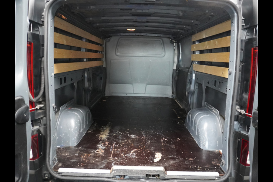 Renault Trafic 2.0dCi 146pk AUT-6 Camera Trekhaak Pdc Airco L2H1 Cruise Control Elektr.Spiegels+Verwarmd DAB Bluetooth Led Betonplex vloer Lat  Nieuwe model 1e Eigenaar Euro 6d t