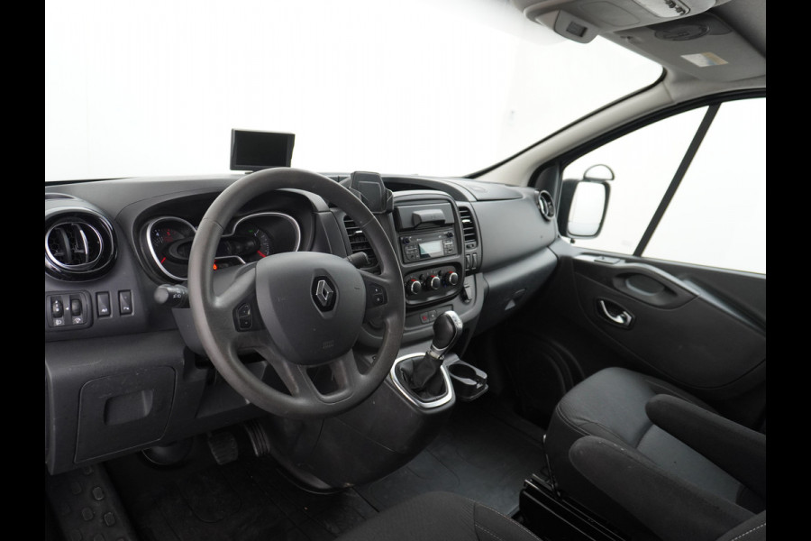 Renault Trafic 2.0dCi 146pk AUT-6 Camera Trekhaak Pdc Airco L2H1 Cruise Control Elektr.Spiegels+Verwarmd DAB Bluetooth Led Betonplex vloer Lat  Nieuwe model 1e Eigenaar Euro 6d t