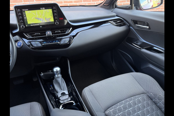 Toyota C-HR 2.0 Hyb. Style TREKHAAK/CAMERA/NAVI/ALLSEASON etc.