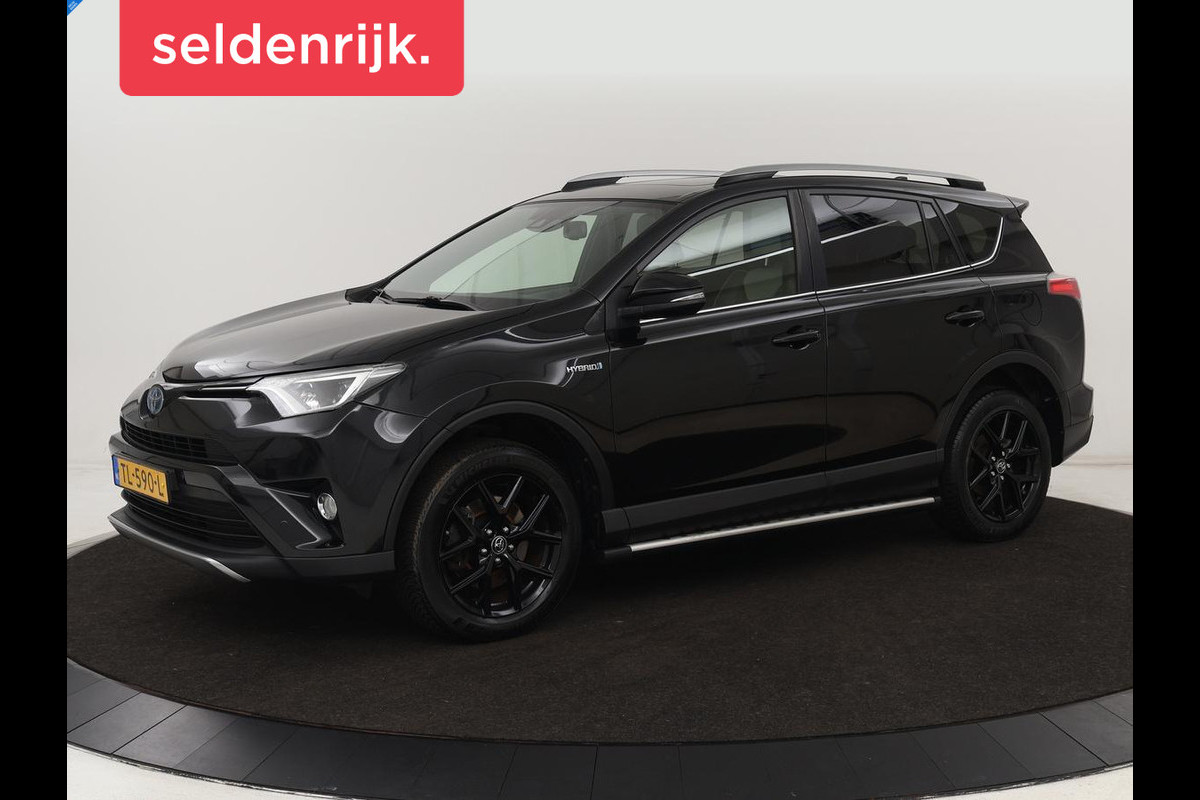 Toyota RAV4 2.5 Hybrid Adventure | Schuifdak | Leder | Trekhaak | Adaptive cruise | Stoelverwarming | Camera | Navigatie | Climate control | Bluetooth Toyota RAV4 2.5 Hybrid Adventure | Schuifdak | Leder | Trekhaak | Adaptive cruise | Stoelverwarming | Camera | Navigatie | Climate control | Bluetooth