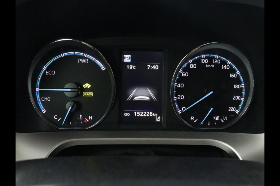 Toyota RAV4 2.5 Hybrid Adventure | Schuifdak | Leder | Trekhaak | Adaptive cruise | Stoelverwarming | Camera | Navigatie | Climate control | Bluetooth