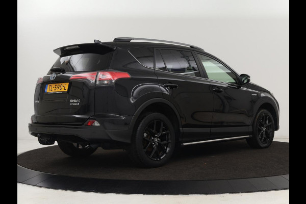 Toyota RAV4 2.5 Hybrid Adventure | Schuifdak | Leder | Trekhaak | Adaptive cruise | Stoelverwarming | Camera | Navigatie | Climate control | Bluetooth