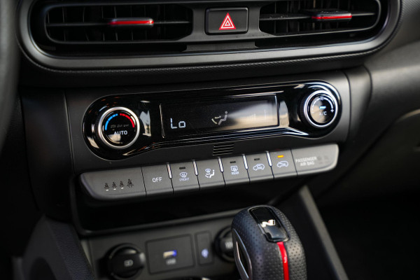 Hyundai Kona 1.0 T-GDI 1.6 T N-Line Camera Stoelvent. Stuurverw DAB+ Navigatie Keyless 200pk!