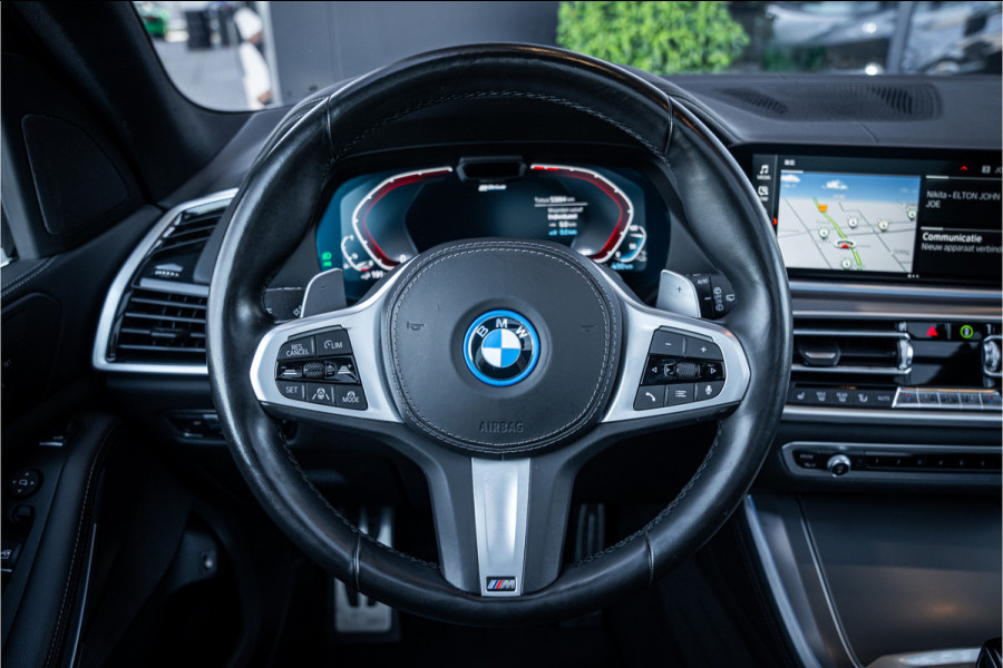 BMW X5 xDrive45e High Executive M-sport l Panorama l Luchtvering l HUD