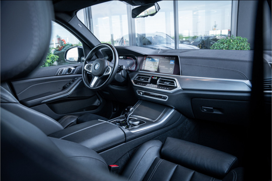 BMW X5 xDrive45e High Executive M-sport l Panorama l Luchtvering l HUD