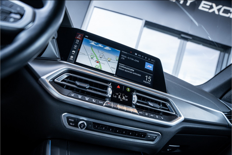 BMW X5 xDrive45e High Executive M-sport l Panorama l Luchtvering l HUD