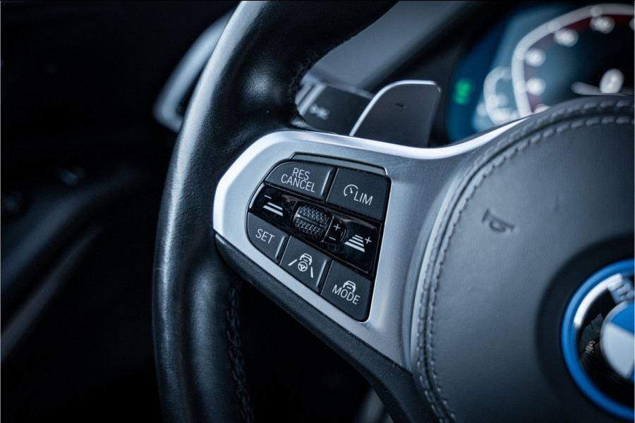 BMW X5 xDrive45e High Executive M-sport l Panorama l Luchtvering l HUD