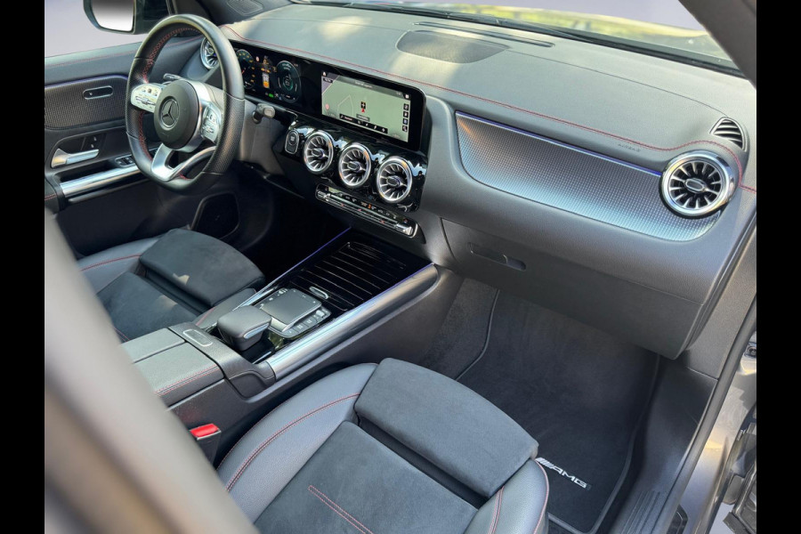 Mercedes-Benz EQA 250 AMG Line 67 kWh, electrisch bedienbare trekhaak,sfeerverlichting,vele opties, dealer onderhouden