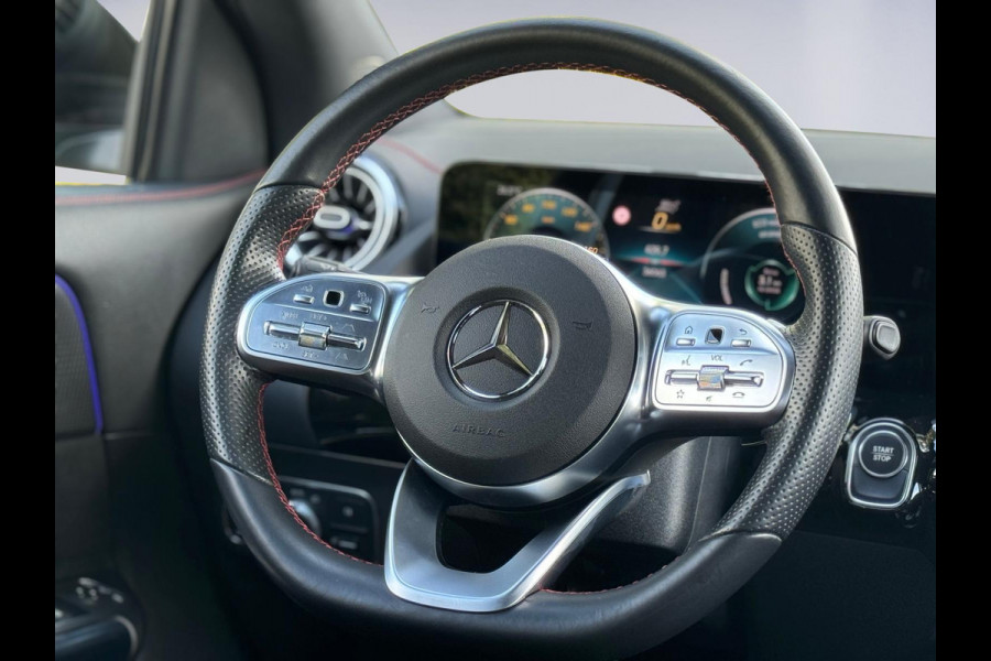 Mercedes-Benz EQA 250 AMG Line 67 kWh, electrisch bedienbare trekhaak,sfeerverlichting,vele opties, dealer onderhouden