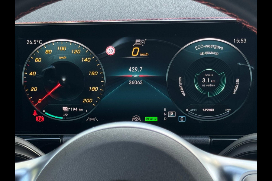 Mercedes-Benz EQA 250 AMG Line 67 kWh, electrisch bedienbare trekhaak,sfeerverlichting,vele opties, dealer onderhouden
