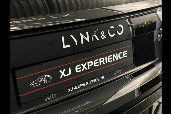 Lynk & Co 01 1.5 Panoramadak / 360 cam / ACC / CarPlay / Black Edition / BTW / 261 PK