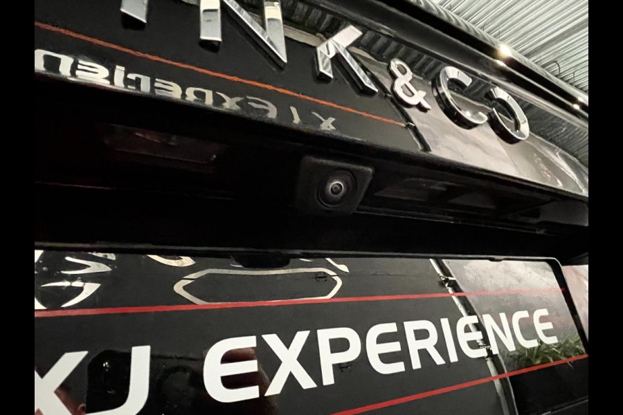 Lynk & Co 01 1.5 Panoramadak / 360 cam / ACC / CarPlay / Black Edition / BTW / 261 PK