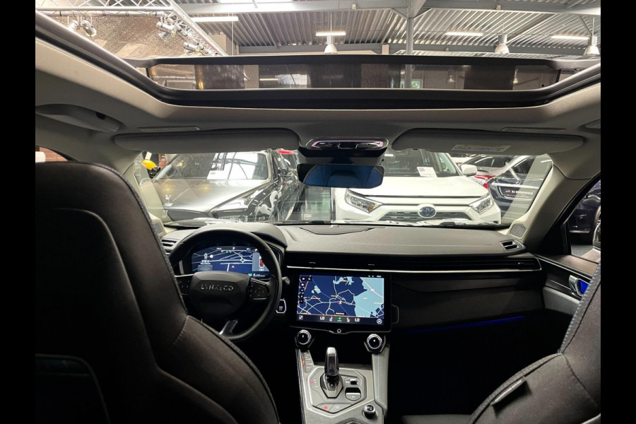 Lynk & Co 01 1.5 Panoramadak / 360 cam / ACC / CarPlay / Black Edition / BTW / 261 PK