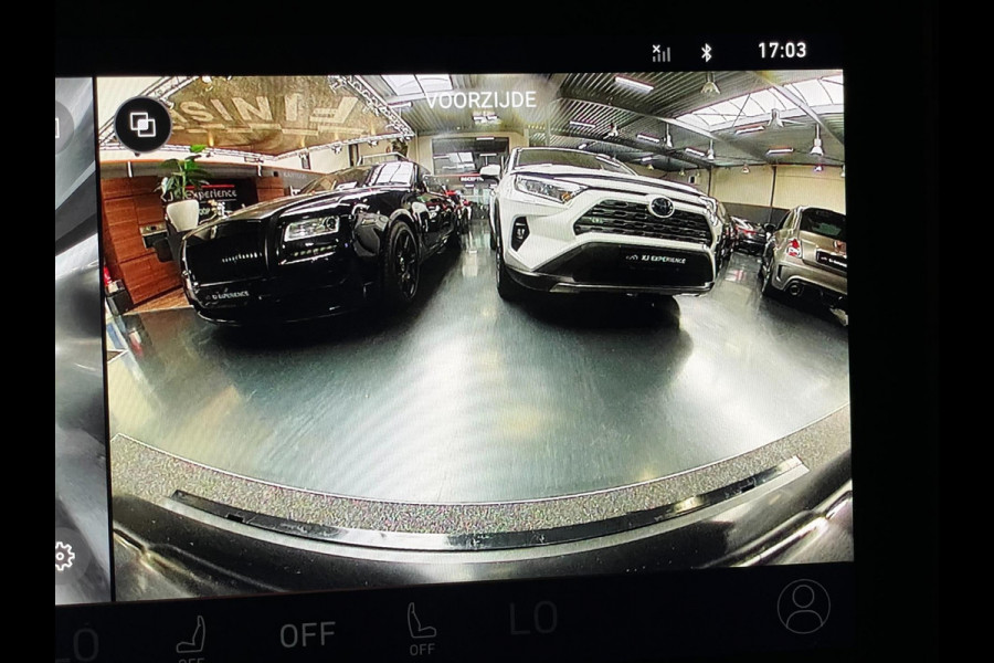 Lynk & Co 01 1.5 Panoramadak / 360 cam / ACC / CarPlay / Black Edition / BTW / 261 PK