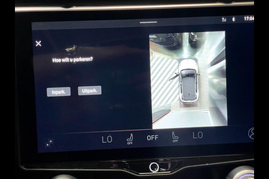 Lynk & Co 01 1.5 Panoramadak / 360 cam / ACC / CarPlay / Black Edition / BTW / 261 PK