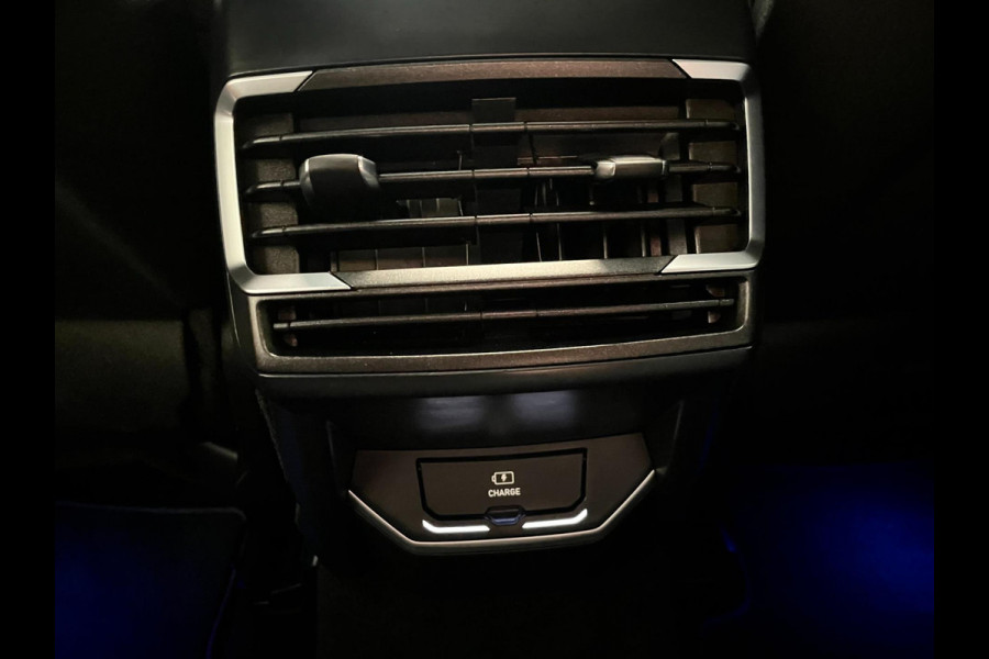 Lynk & Co 01 1.5 Panoramadak / 360 cam / ACC / CarPlay / Black Edition / BTW / 261 PK