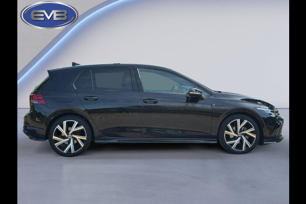 Volkswagen Golf 1.5 TSI R-Line interieur en extrieur, vele opties, achteruitrijcamera, NL auto met nationale auto pas