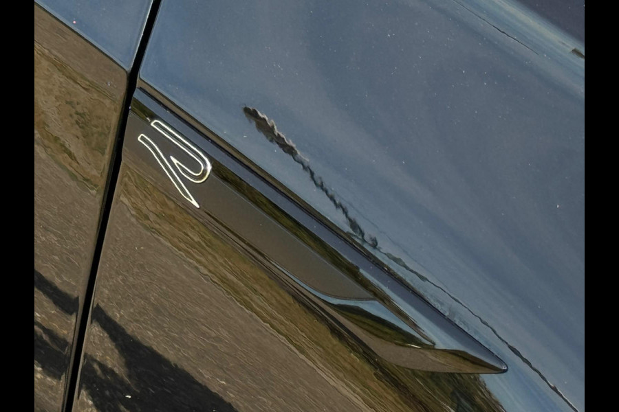 Volkswagen Golf 1.5 TSI R-Line interieur en extrieur, vele opties, achteruitrijcamera, NL auto met nationale auto pas