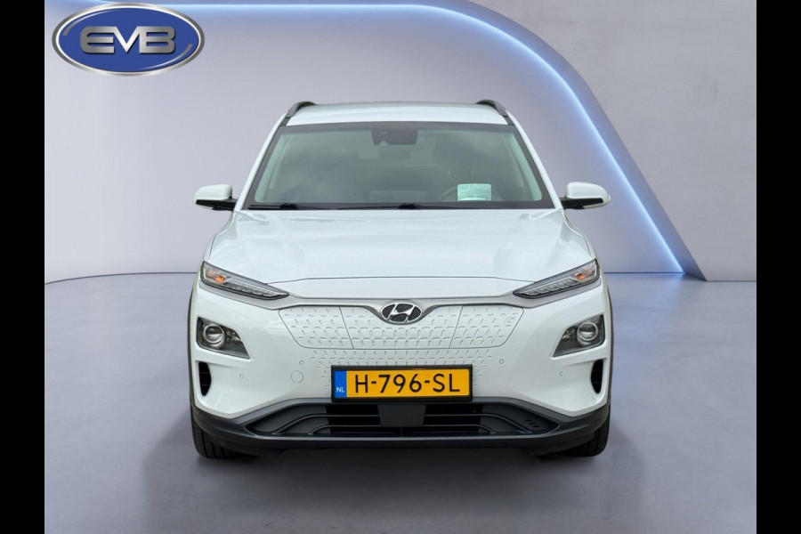 Hyundai Kona EV Premium 64 kWh, 31000 km, parelmoer, achteruitrijcamera, vele opties, leder,NL auto met nap