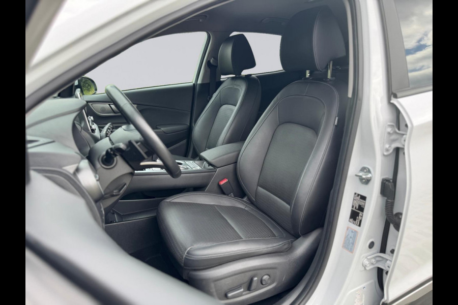 Hyundai Kona EV Premium 64 kWh, 31000 km, parelmoer, achteruitrijcamera, vele opties, leder,NL auto met nap