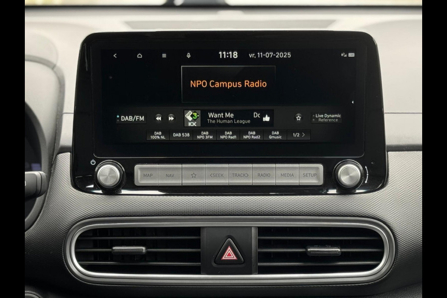 Hyundai Kona EV Premium 64 kWh, 31000 km, parelmoer, achteruitrijcamera, vele opties, leder,NL auto met nap