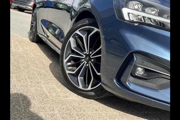 Ford Focus 1.0 EcoBoost ST Line Business | Winter Pack | Trekhaak | Adaptive cruise control | Full LED  | 18 inch | Camera | Bang&Olufsen