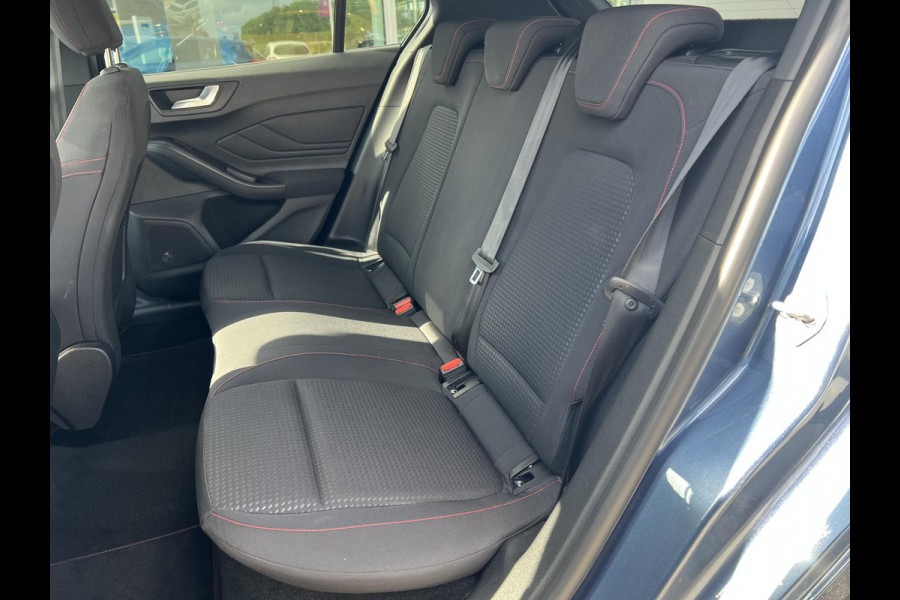 Ford Focus 1.0 EcoBoost ST Line Business | Winter Pack | Trekhaak | Adaptive cruise control | Full LED  | 18 inch | Camera | Bang&Olufsen