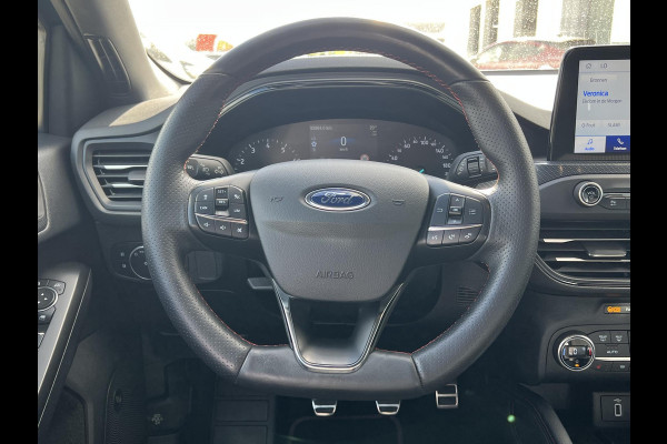 Ford Focus 1.0 EcoBoost ST Line Business | Winter Pack | Trekhaak | Adaptive cruise control | Full LED  | 18 inch | Camera | Bang&Olufsen