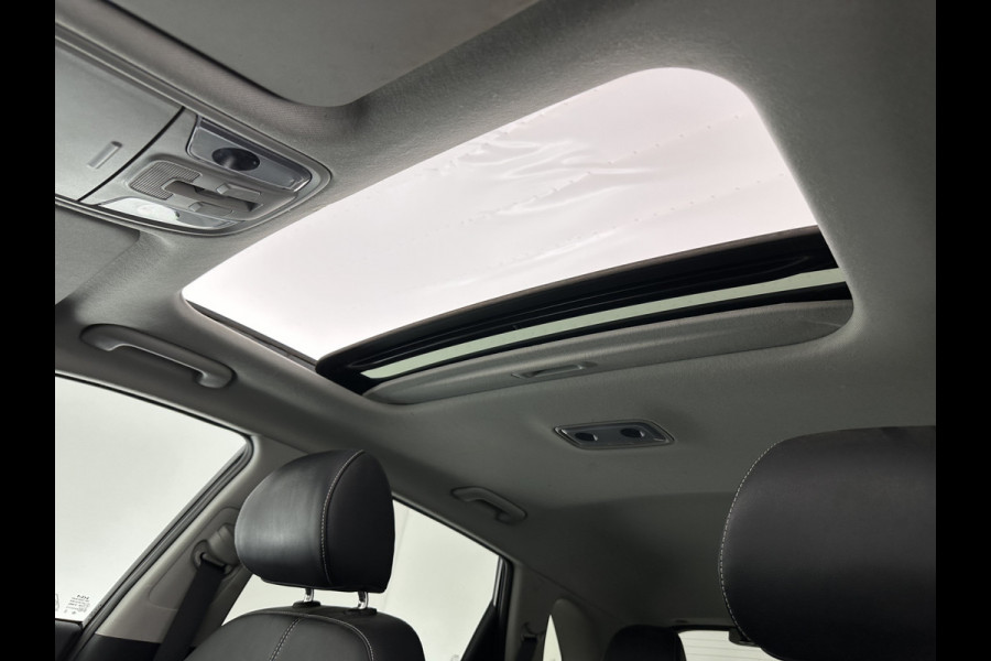Kia e-Niro DynamicPlusLine 64 kWh { SOH-100% } (INCL-BTW) Aut.*PANO | LEATHER-FABRIC | FULL-LED | NAVI-FULLMAP | DAB+ | ADAPT.CRUISE | CAMERA | HEATED-COMFORTSEATS | KEYLESS | DIGI-COCKPIT | SHIFT-PADDLES | CARPLAY | LANE-ASSIST | 17"ALU*