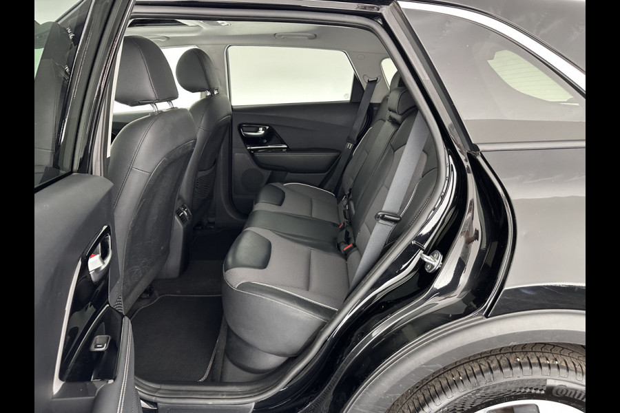 Kia e-Niro DynamicPlusLine 64 kWh { SOH-100% } (INCL-BTW) Aut.*PANO | LEATHER-FABRIC | FULL-LED | NAVI-FULLMAP | DAB+ | ADAPT.CRUISE | CAMERA | HEATED-COMFORTSEATS | KEYLESS | DIGI-COCKPIT | SHIFT-PADDLES | CARPLAY | LANE-ASSIST | 17"ALU*