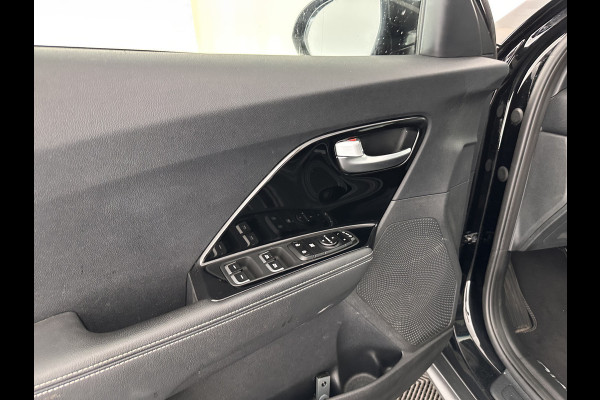 Kia e-Niro DynamicPlusLine 64 kWh { SOH-100% } (INCL-BTW) Aut.*PANO | LEATHER-FABRIC | FULL-LED | NAVI-FULLMAP | DAB+ | ADAPT.CRUISE | CAMERA | HEATED-COMFORTSEATS | KEYLESS | DIGI-COCKPIT | SHIFT-PADDLES | CARPLAY | LANE-ASSIST | 17"ALU*