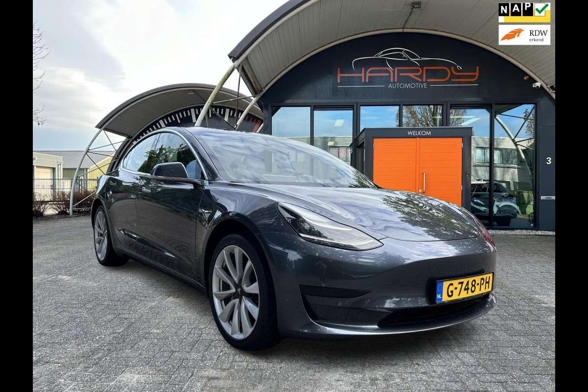 Tesla Model 3 Standard RWD Plus 60 kWh 86% SOH 19INCH 1e Eigenaar NL-Auto Tesla Model 3 Standard RWD Plus 60 kWh 86% SOH 19INCH 1e Eigenaar NL-Auto