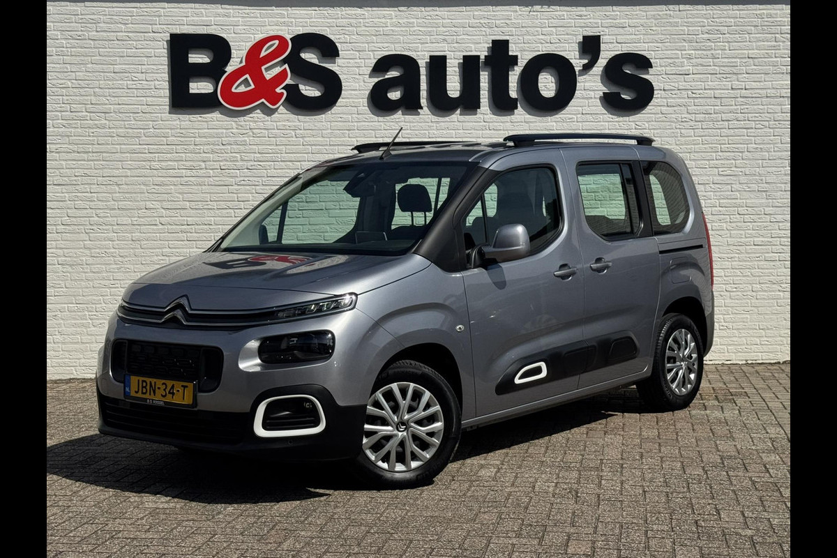 Citroën Berlingo 1.2 PureTech Shine Automaat Cruise control Climate control Achteruitrijcamera Apple Carplay / Android auto Citroën Berlingo 1.2 PureTech Shine Automaat Cruise control Climate control Achteruitrijcamera Apple Carplay / Android auto