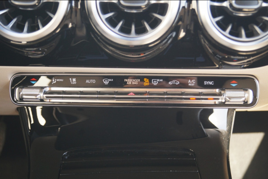 Mercedes-Benz CLA-Klasse Shooting Brake 180d Business Solution Luxury -CRUISE-NAVI-CAMERA-LEER-