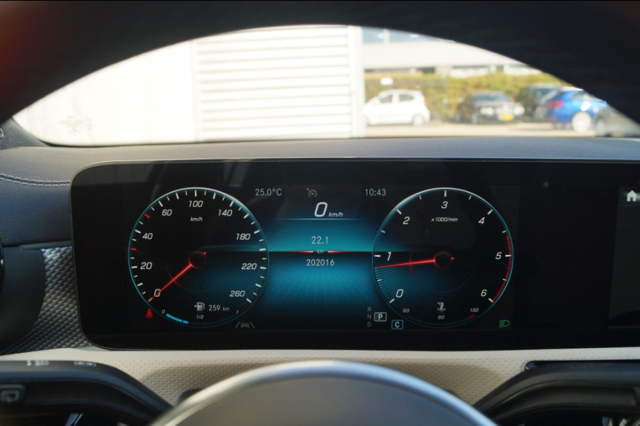 Mercedes-Benz CLA-Klasse Shooting Brake 180d Business Solution Luxury -CRUISE-NAVI-CAMERA-LEER-