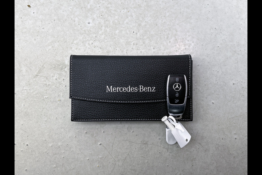 Mercedes-Benz GLA 250 e Business Solution Luxury Limited | Panoramadak | Trekhaak | Navigatie | Alarm | Parking support | Elect bed. voorstoelen met memory | Inclusief 24 maanden MB Certified garantie voor Europa.