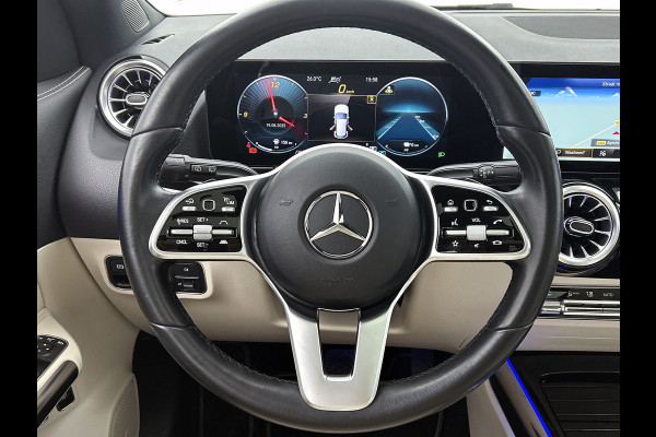 Mercedes-Benz GLA 250 e Business Solution Luxury Limited | Panoramadak | Trekhaak | Navigatie | Alarm | Parking support | Elect bed. voorstoelen met memory | Inclusief 24 maanden MB Certified garantie voor Europa.
